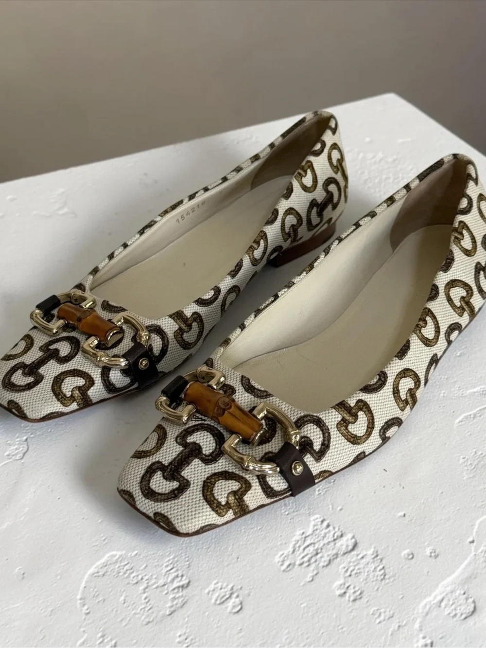 AUTHENTICATED Gucci Horsebit Beige Brown GG Canvas Bamboo Flats! Size 7B! - Picture 3 of 9